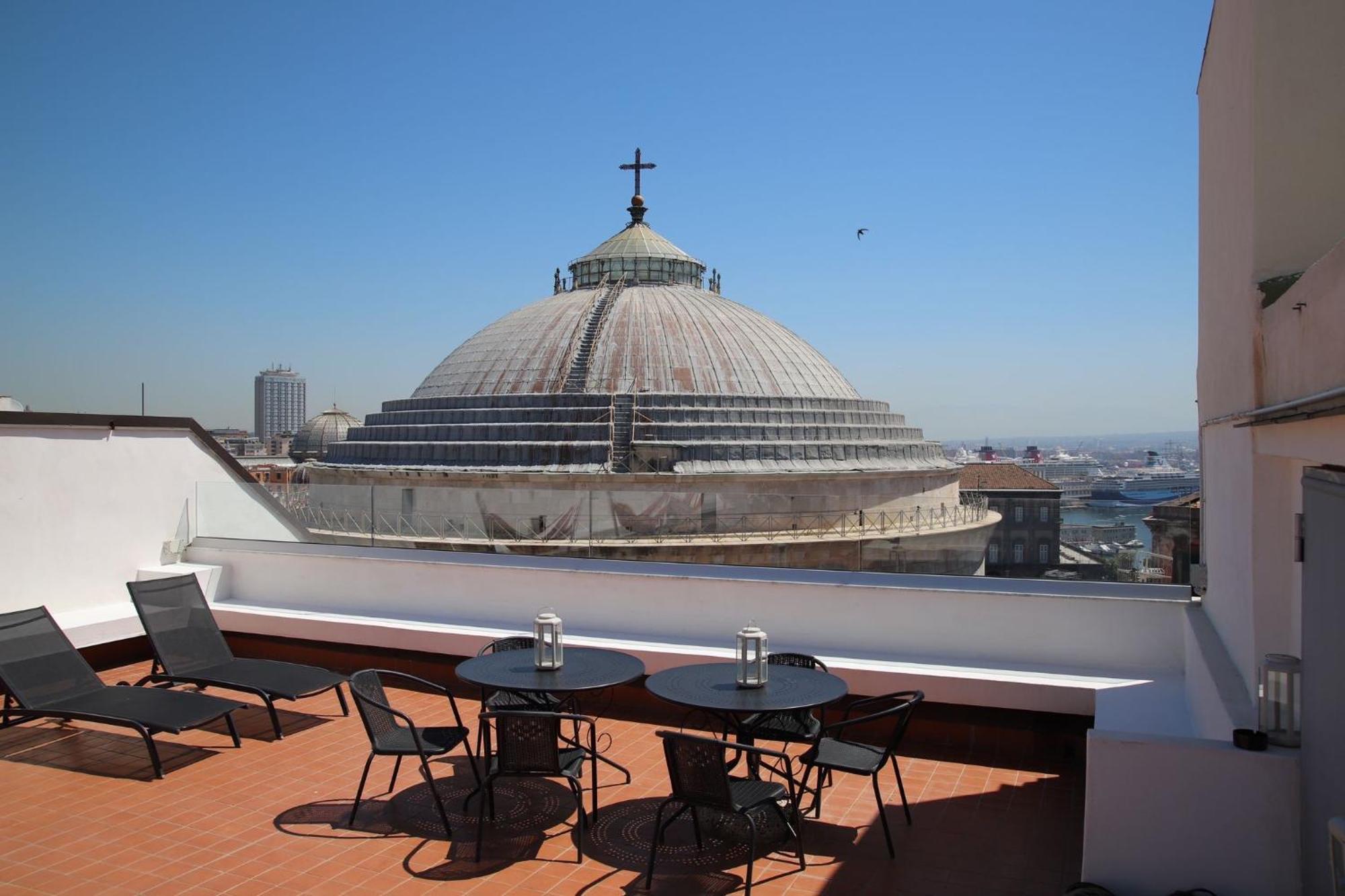 Lucullo'S Rooftop Neapel Exterior foto